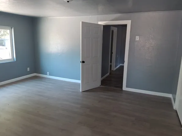 2979 S Newman Ave, Fresno, CA 93706