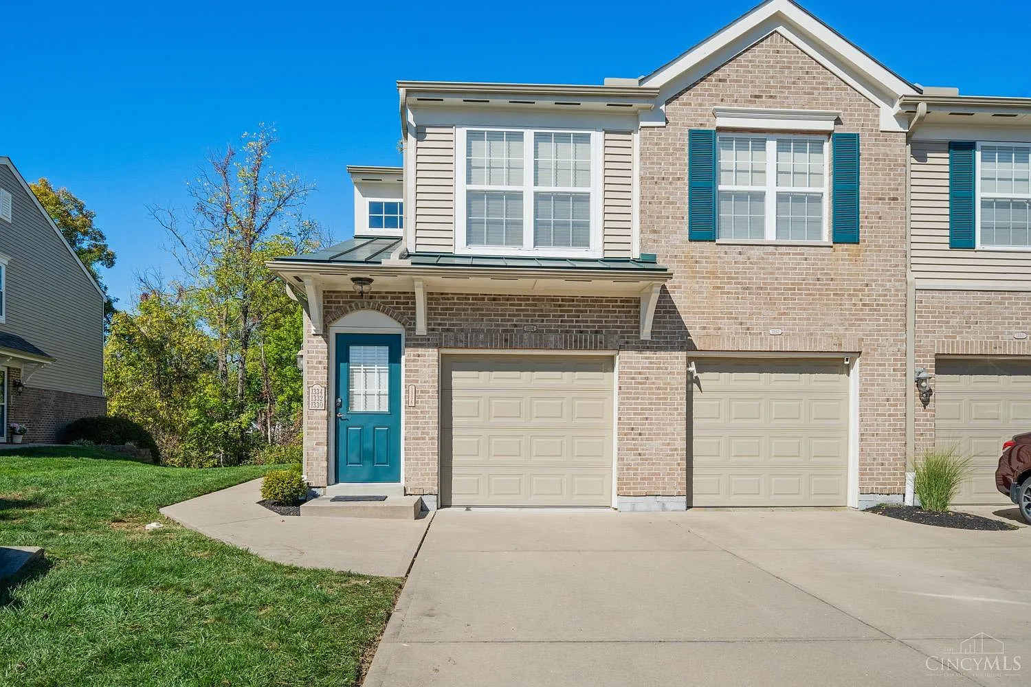 1334 Twin Spires Dr photo 1