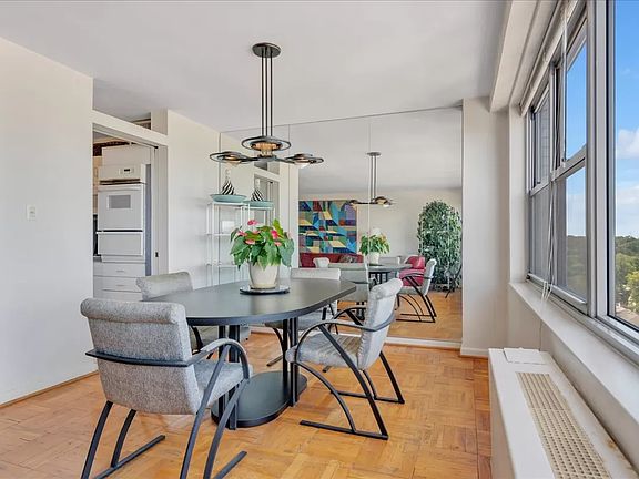 4th image of 125-10 Queens Blvd #1523