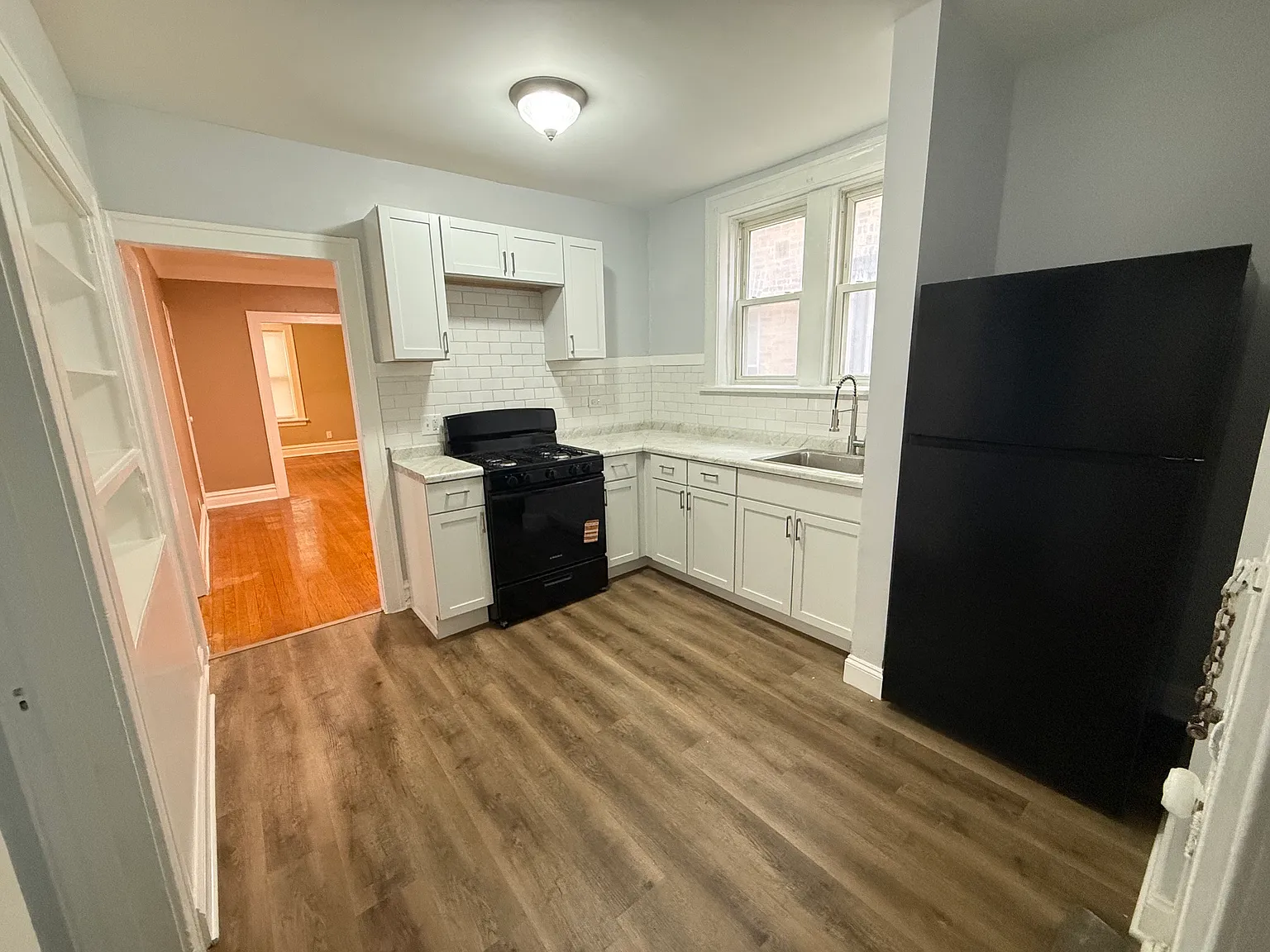 2 bed, $2,149 — Photo 2