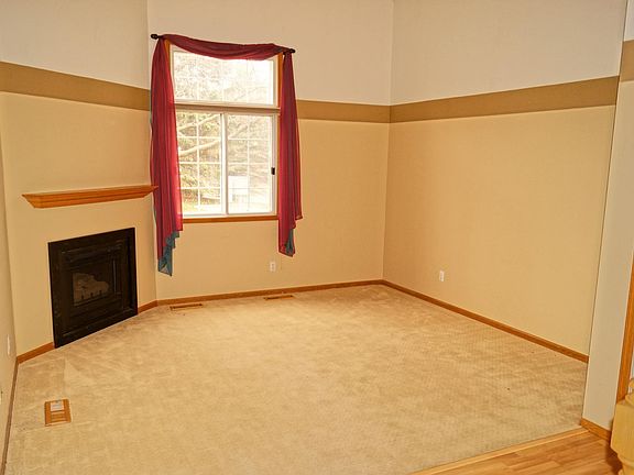 4th image of 13718 Anderson Lakes Pkwy