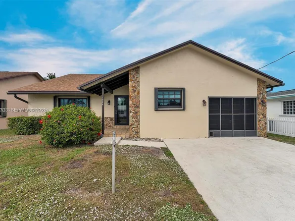 1406 NW 8th St, Dania, FL 33004