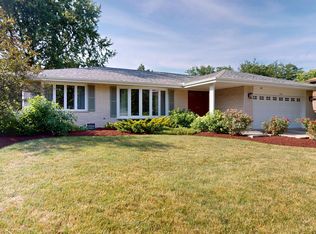 1445 71st St, Downers Grove, IL 60516