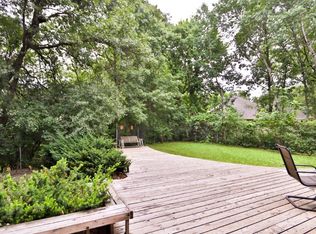 2510 Ariel St N, North Saint Paul, MN 55109