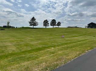 104 Augusta Dr, Arlington, SD 57212