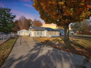 412 W 4th St, Brookston, IN 47923