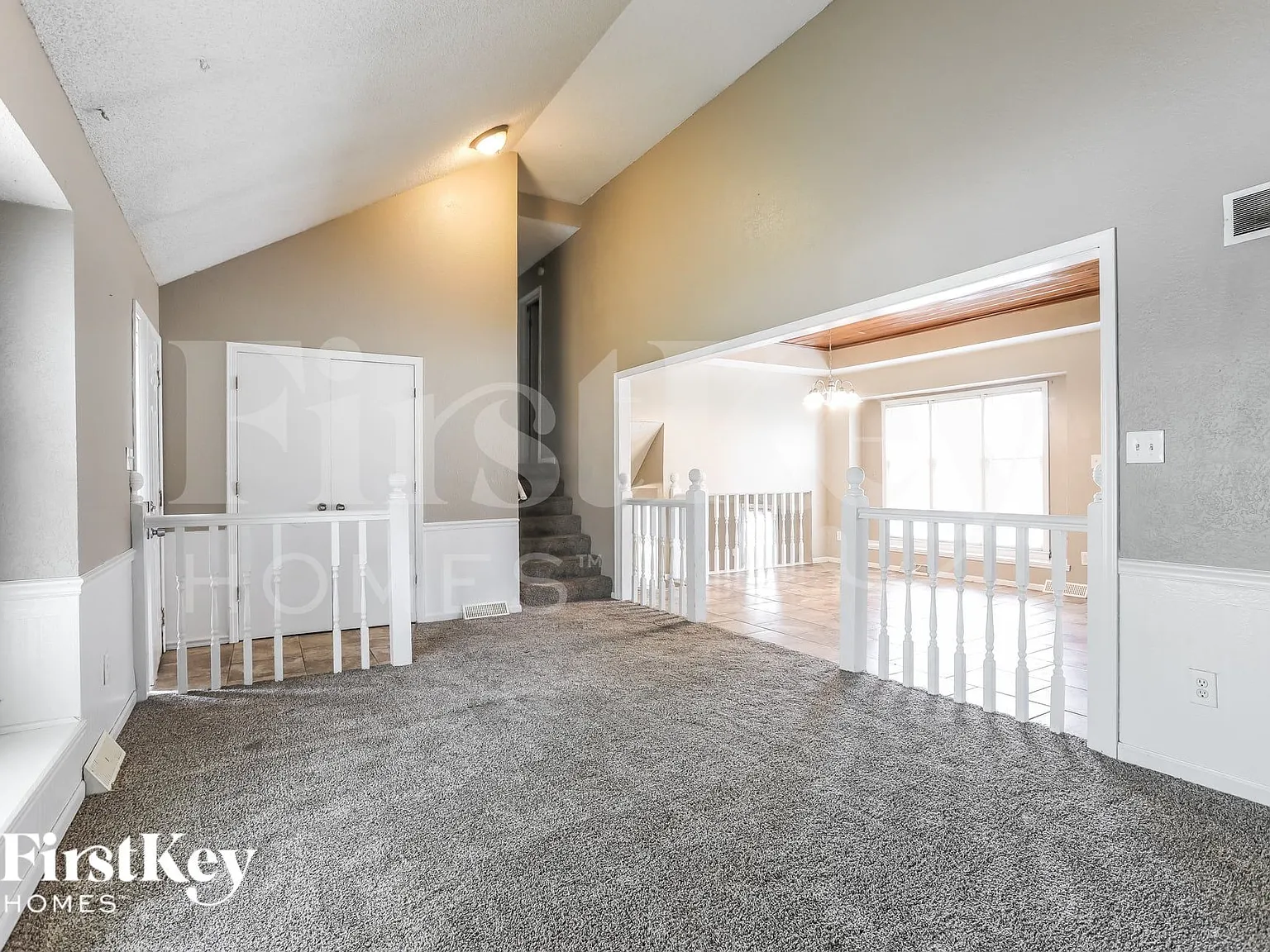 3 bed, 2.0 bath, 1494 sqft, $2,130 — Photo 3