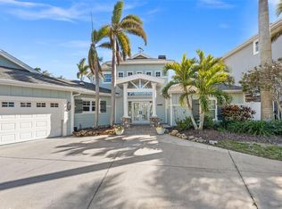 17077 Dolphin Dr, North Redington Beach, FL 33708