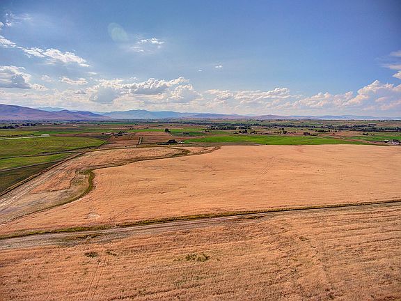 5th image of Nhn Red Horn Road Acres #80