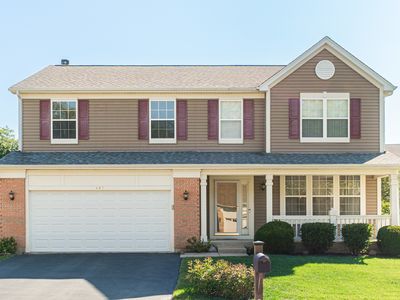 447 Hancock Ave, South Elgin, IL, 60177