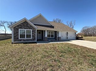 379 Lakeview Xing, Cape Girardeau, MO 63701