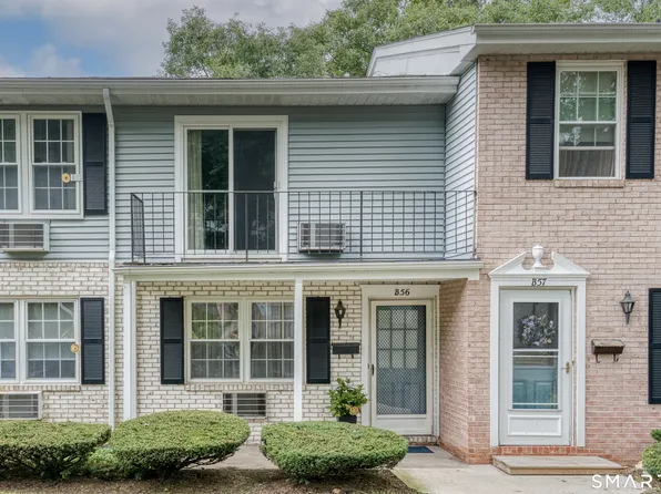 56 Hunter Court #56, Torrington, CT 06790