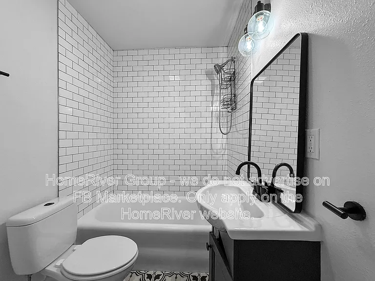 115 S Knoxville Ave — Photo 12