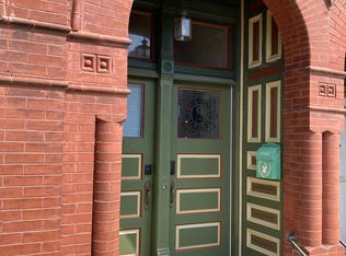 53 Henrietta Pl, Saint Louis, MO 63104