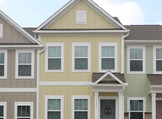 1724 Granby Heights Dr, Winston Salem, NC 27103