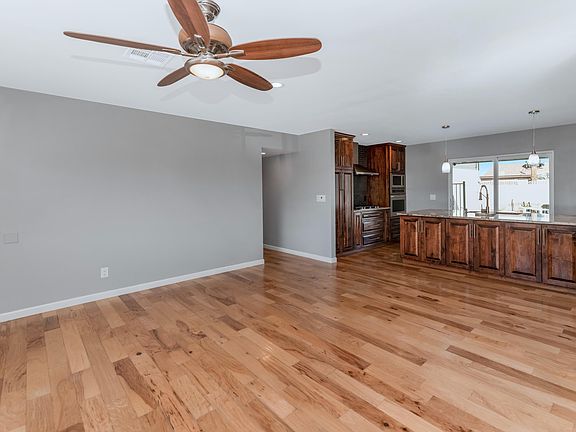 5th image of 3444 W CORRINE Drive