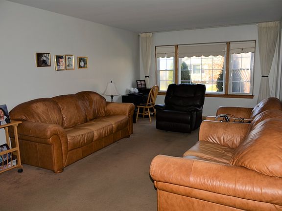 3rd image of 3541 S 61st Ct