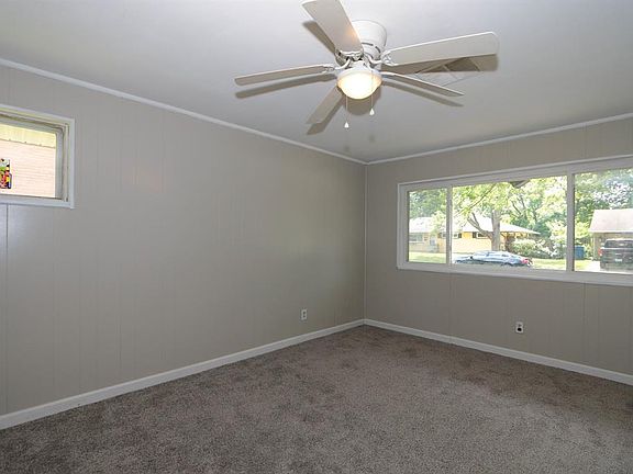 4th image of 5205 Mariner Dr