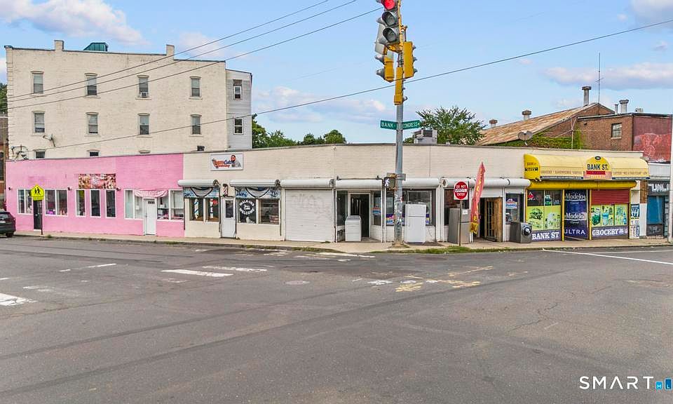 1st image of 872 Bank Street
