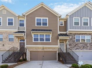 2517 Hedgeway Cir, Kennesaw, GA 30144