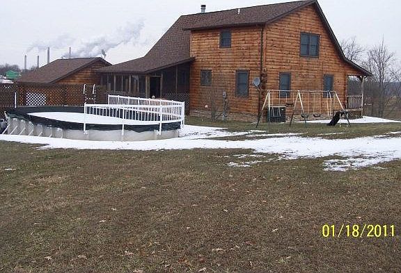 2nd image of 3069 Pickett Ln