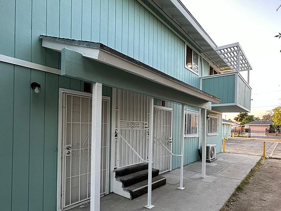 4th image of 125 Magnolia Ave #A-d