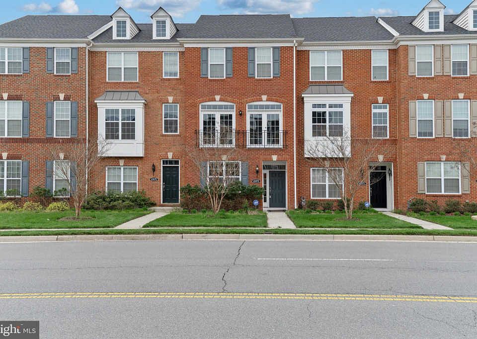 1st image of 43173 Loudoun Reserve Dr