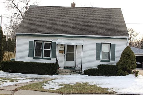 2 Bedroom Cape Cod