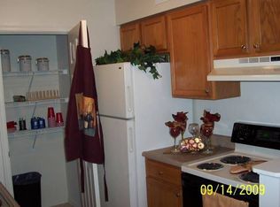 40 Cemetery Rdg APT 38, Fort Thomas, KY 41075