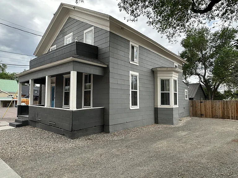 15 E Rio Grande St — Photo 3