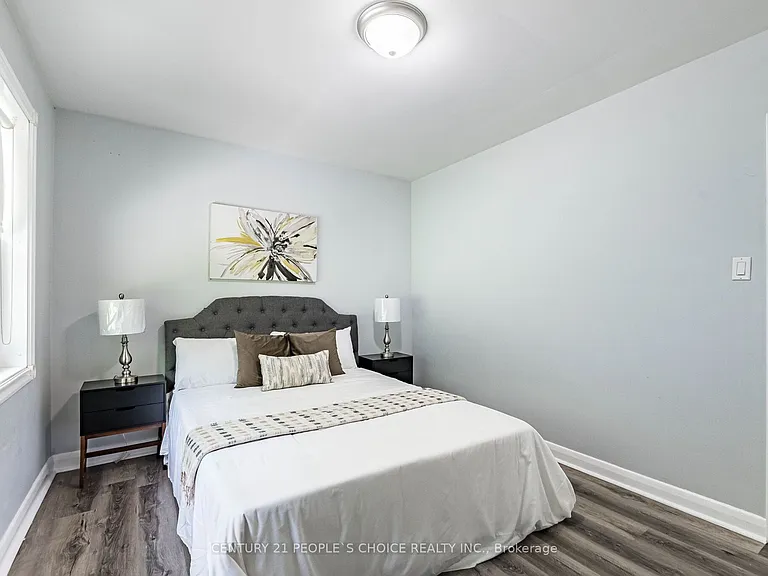 39 Meadowland Dr — Photo 16