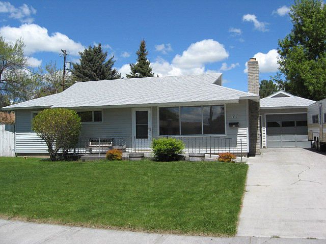 1st image of 1586 Stanger Dr