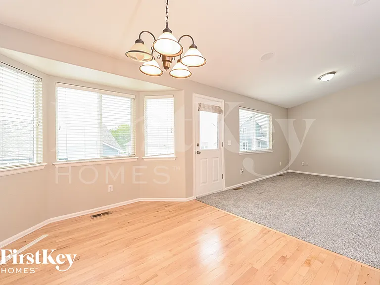 6122 S Quemoy Ct — Photo 5