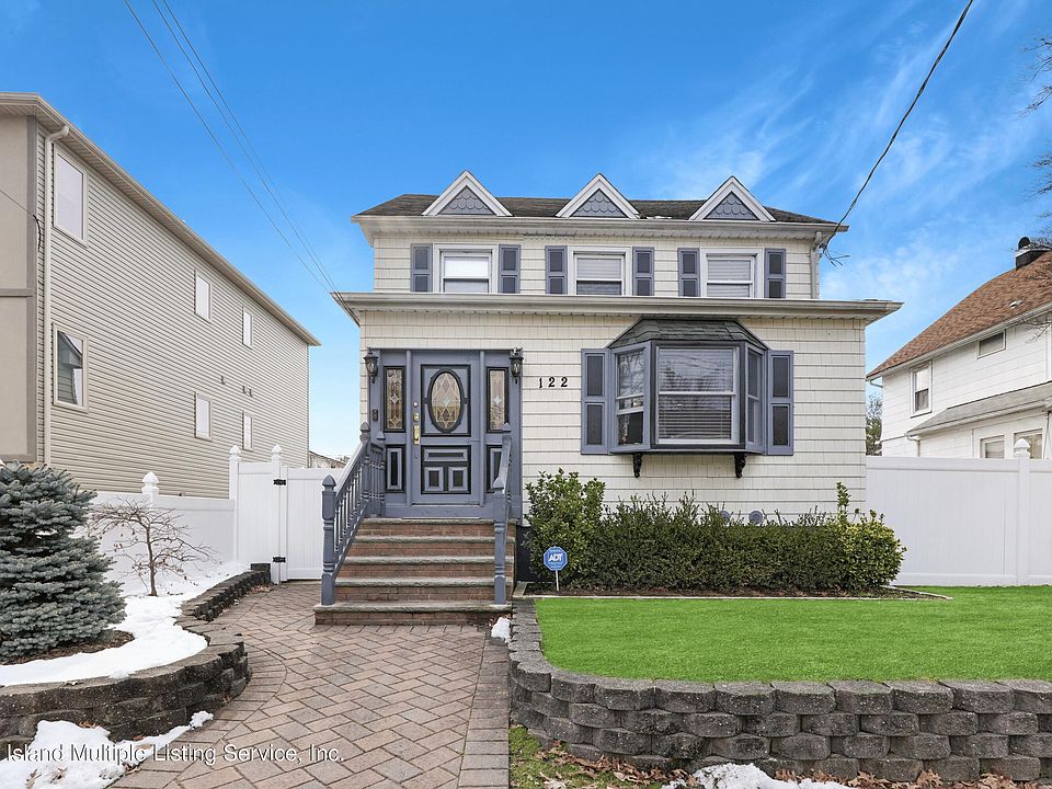 1st image of 122 Johnson Ave