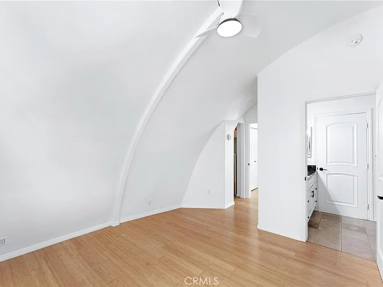 22870 Trigger St — Photo 36