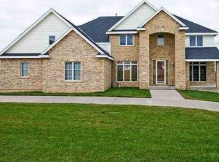 13901 S 41st St, Bellevue, NE 68123