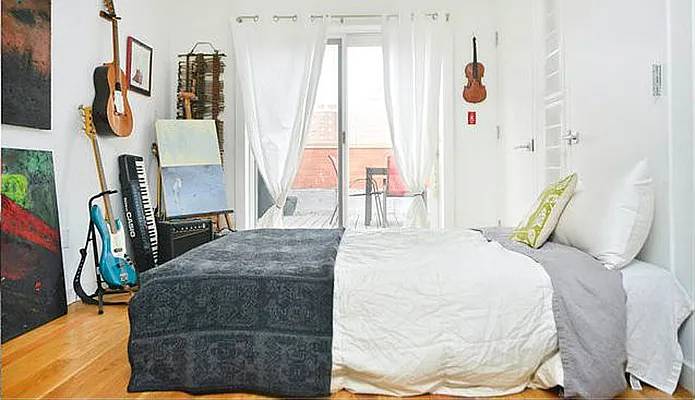 Sold by Owner | media 21