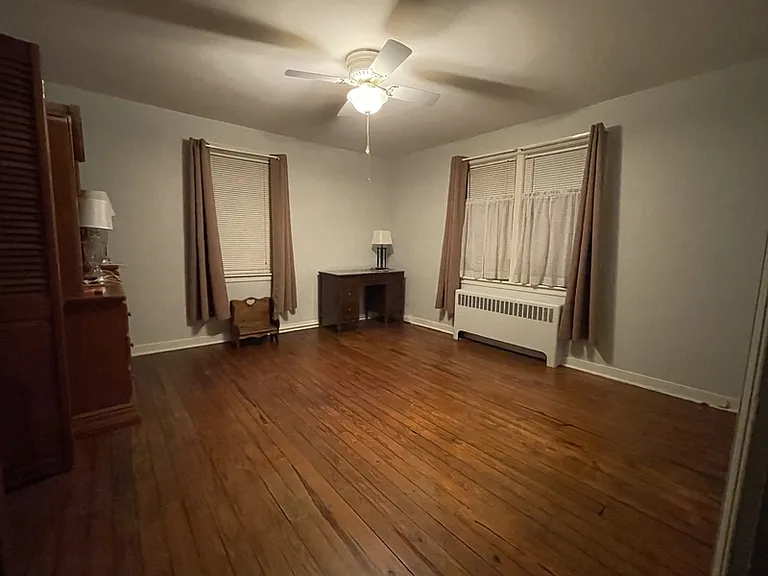 405 Washington Ave — Photo 8