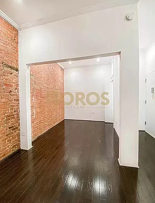 Rented by City Connections Realty | media 9