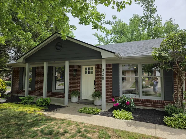 1328 Amherst Dr, Lexington, KY 40515