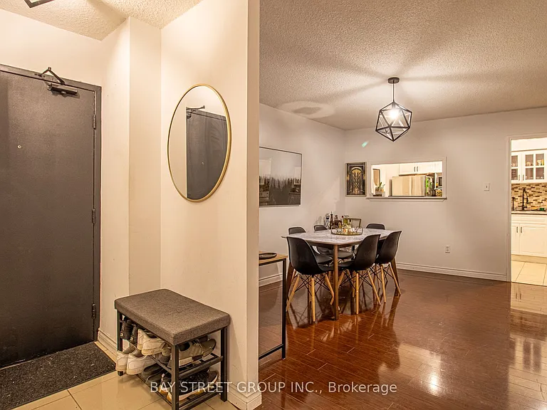 2050 Bridletowne Cir #1712 — Photo 3