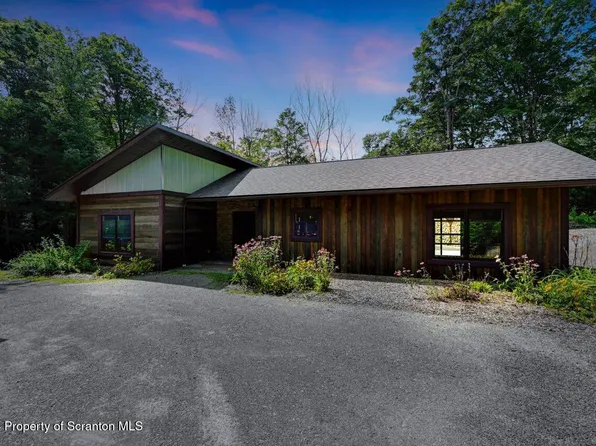 250 Pleasant Way, Union Dale, PA 18470