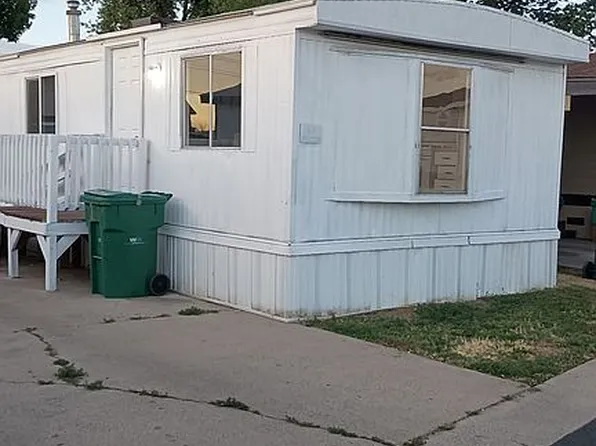 517 E Trilby Rd Lot 63, Fort Collins, CO 80525