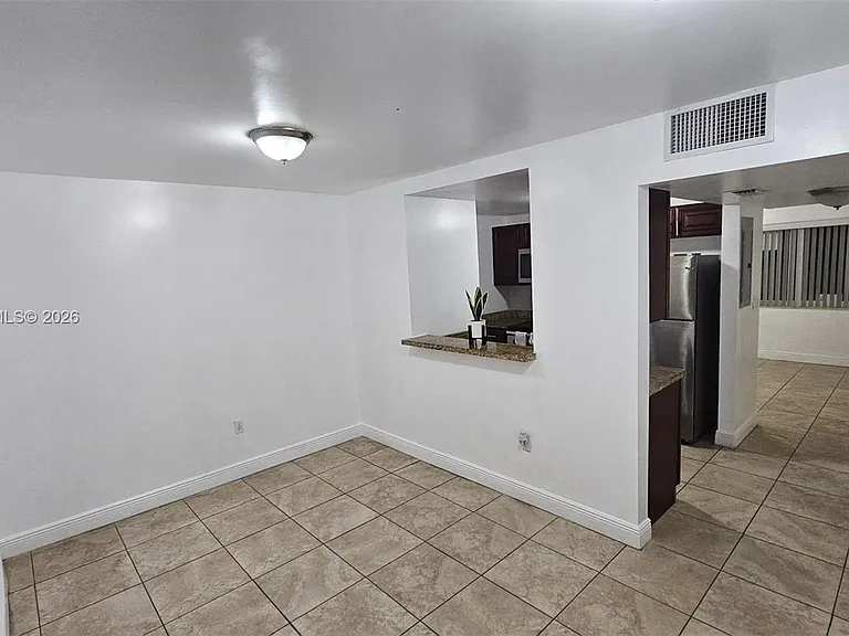 535 NW 19th St #369 — Photo 4