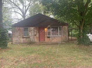 1227 E Belmont St, Springfield, MO 65804