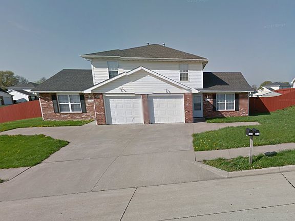 Front of home (left side rental)