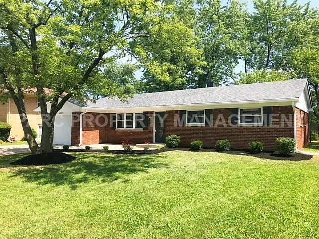 4337 N Elizabeth St photo 1
