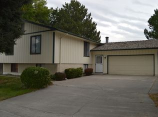 738 Rimview Dr, Twin Falls, ID 83301