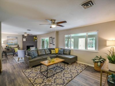 6891 Havenhurst Dr, Sacramento, CA, 95831