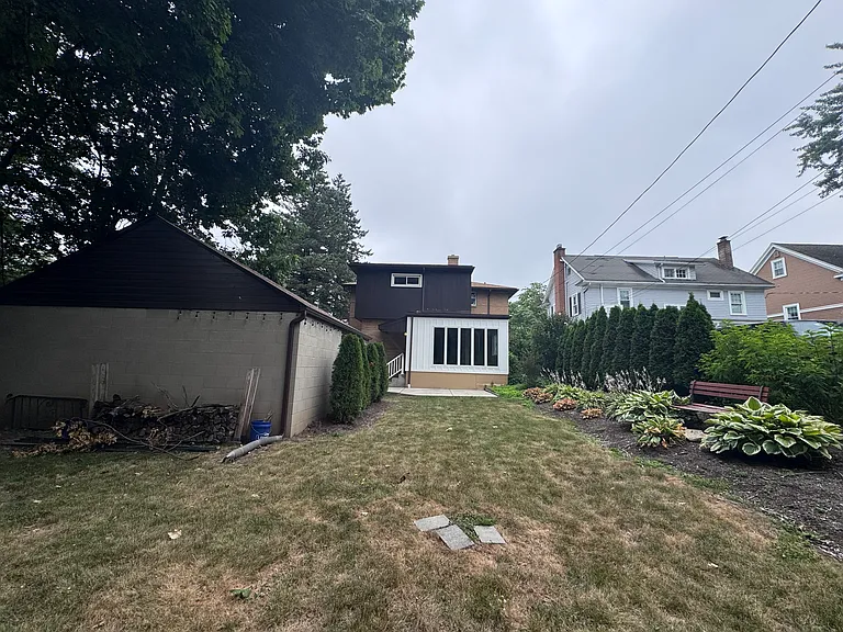 69 Berryman Dr — Photo 25